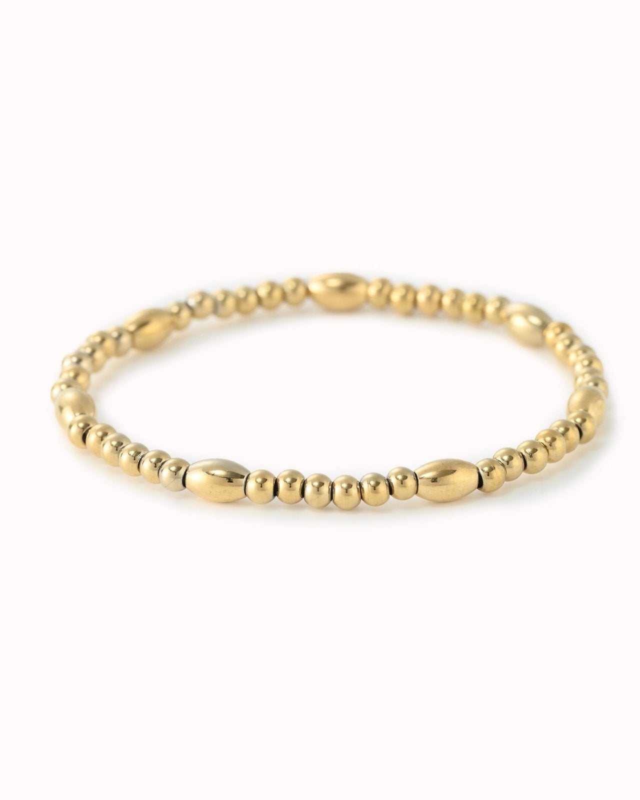 Goudkleurige kralen armband met ovale kralen - Nouka