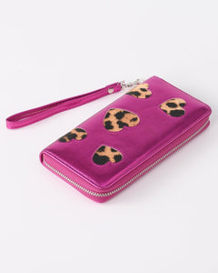 Fuchsia metallic portemonnee met panter hartjes - Nouka