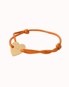 Oranje touwtjes armband met goudkleurig hart en ''LOVE'' tekst - Nouka