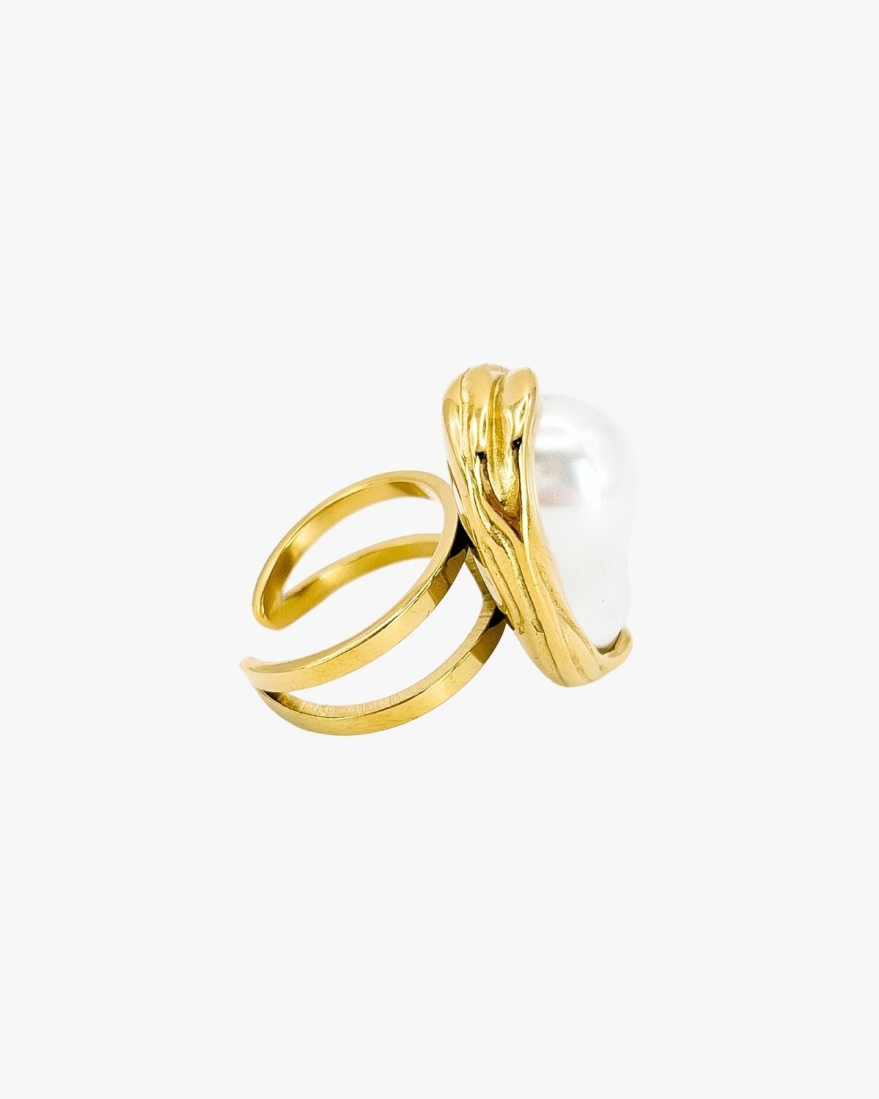 Talk Of The Town Ring - Nouka