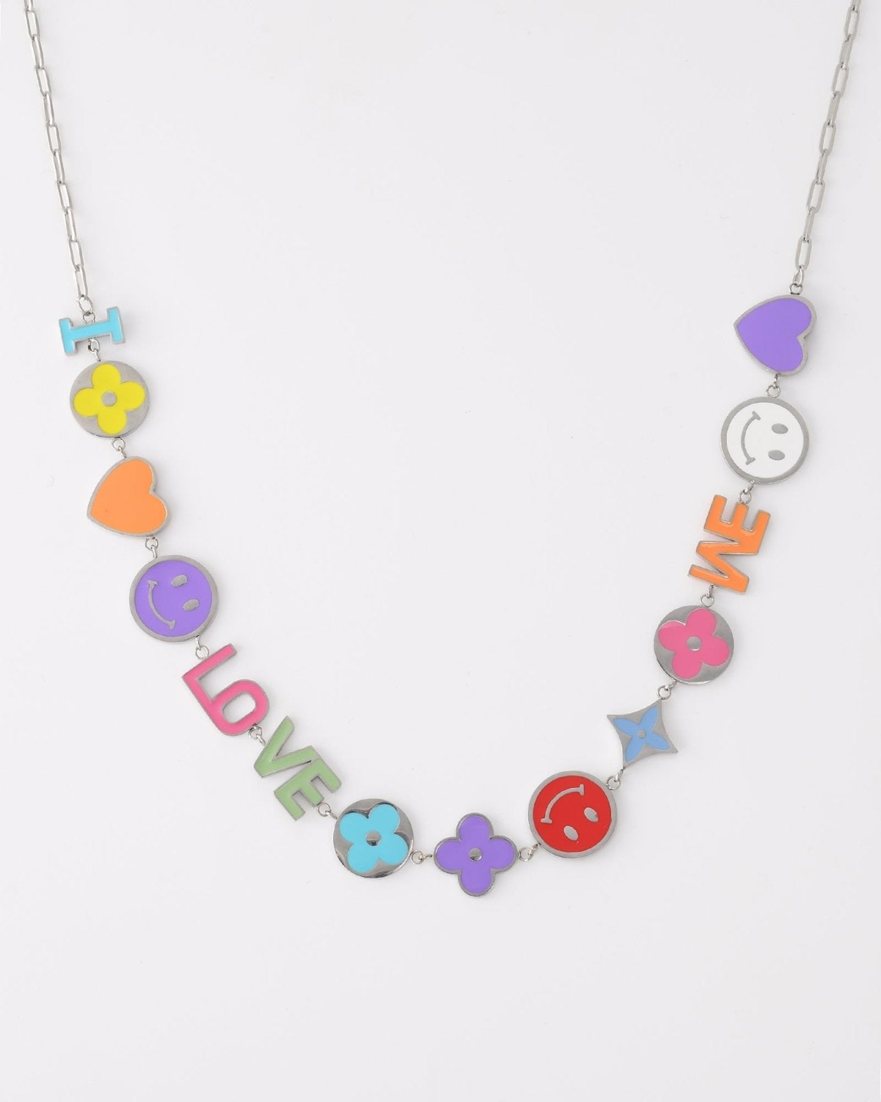 Zilverkleurige ketting met 