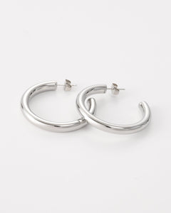 Zilverkleurige statement hoops 40mm - Nouka