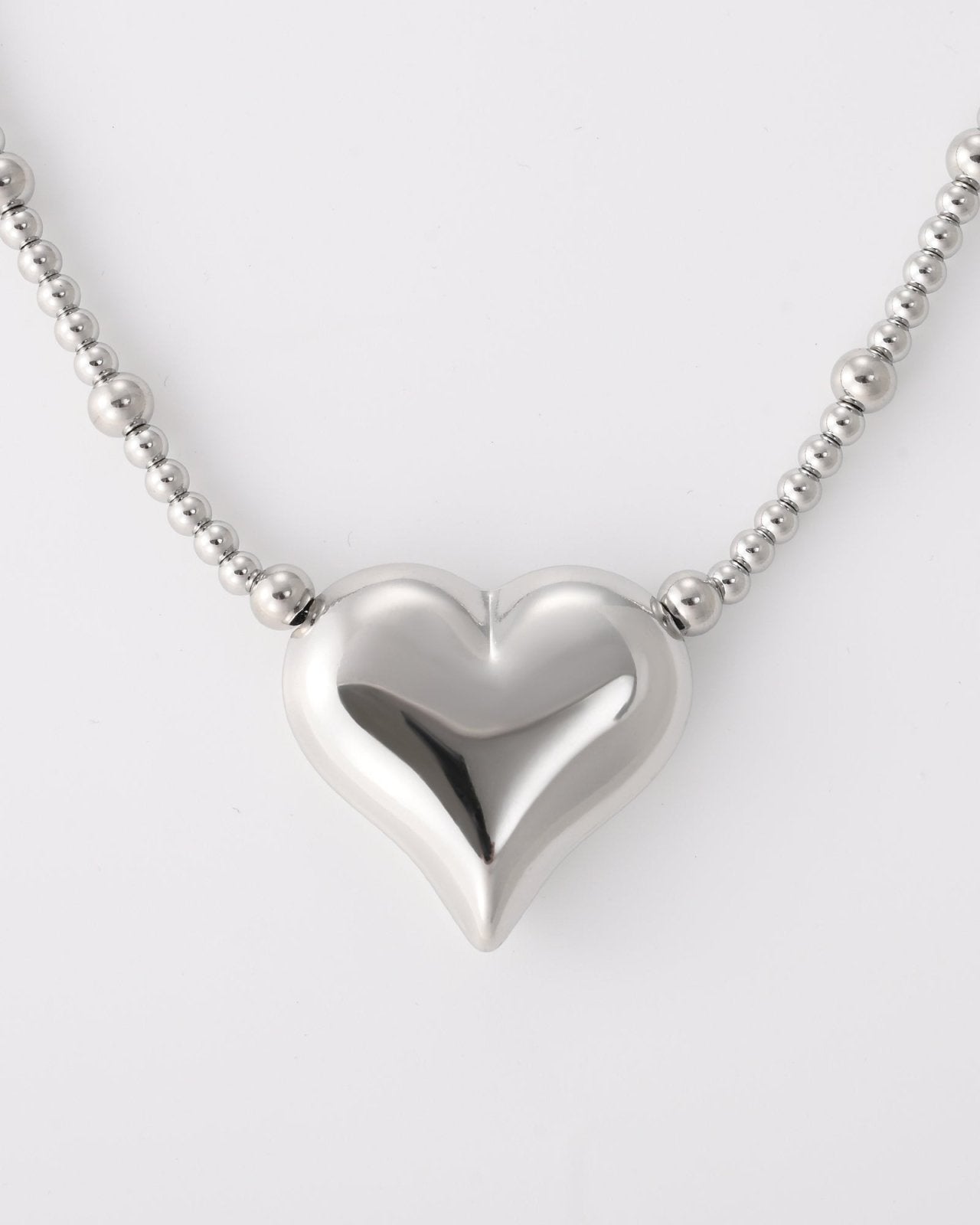 Zilverkleurige statement ketting met hart - Nouka